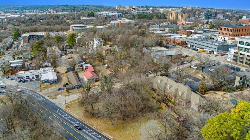 Walk less than a mile to Walton Arts Center, TheatreSquared, Fayetteville Library and Razorback Greenway.