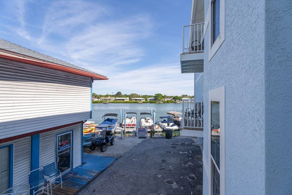 Marina