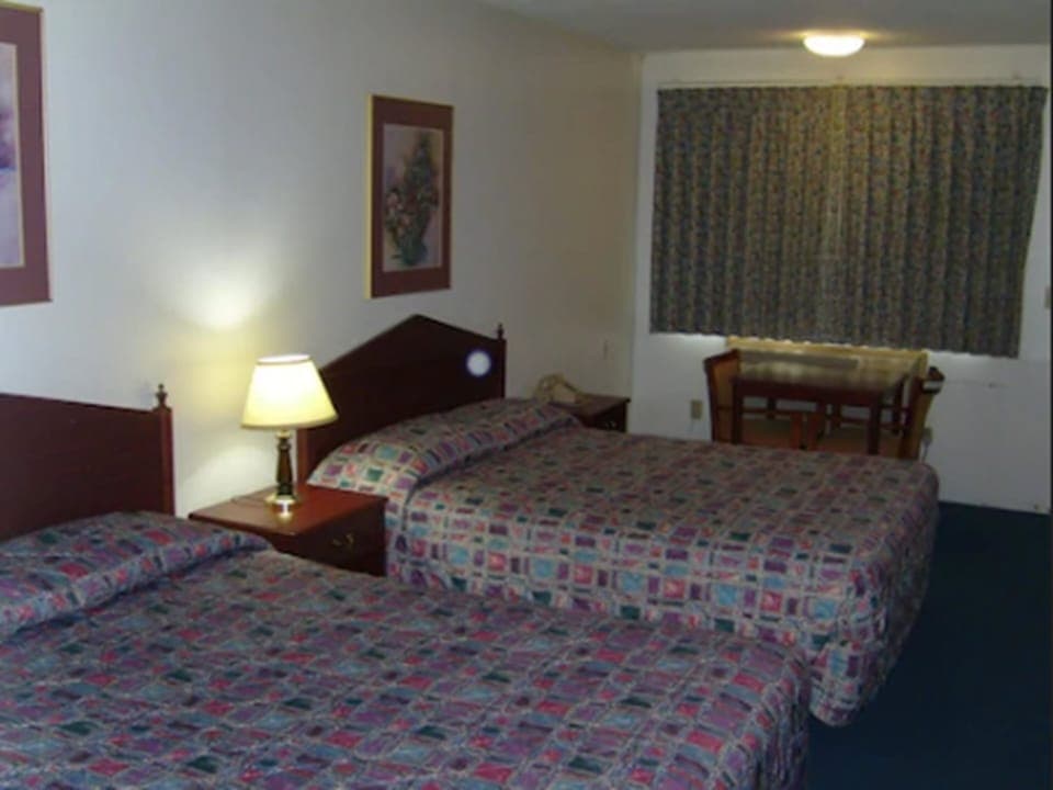 Standard Room, 2 Queen Beds, Non Smoking | Desk, iron/ironing board, free WiFi, bed sheets