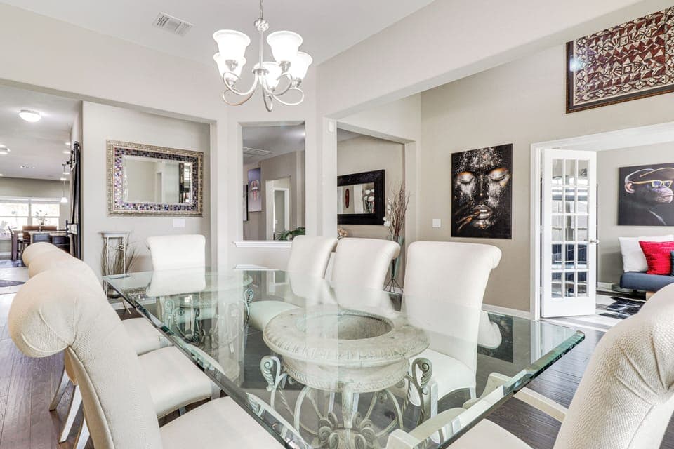 House (4 Bedrooms) | Interior