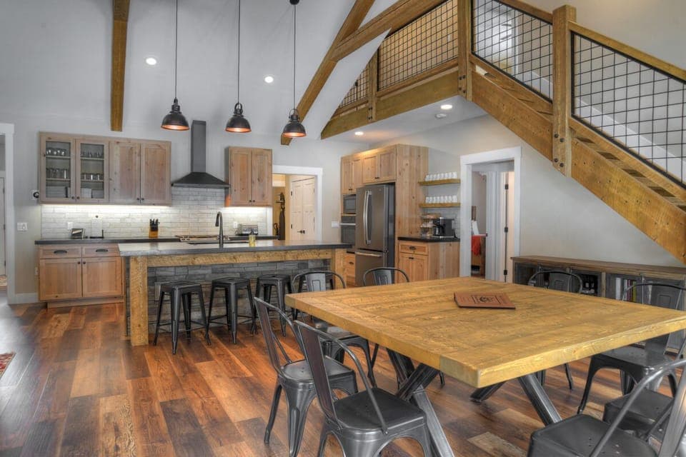 Open kitchen, dining and living room.