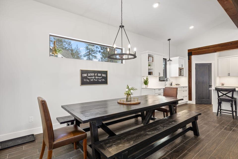 Enjoy the perfect mix of luxury and intimacy in this high-end dining area, designed for memorable gatherings