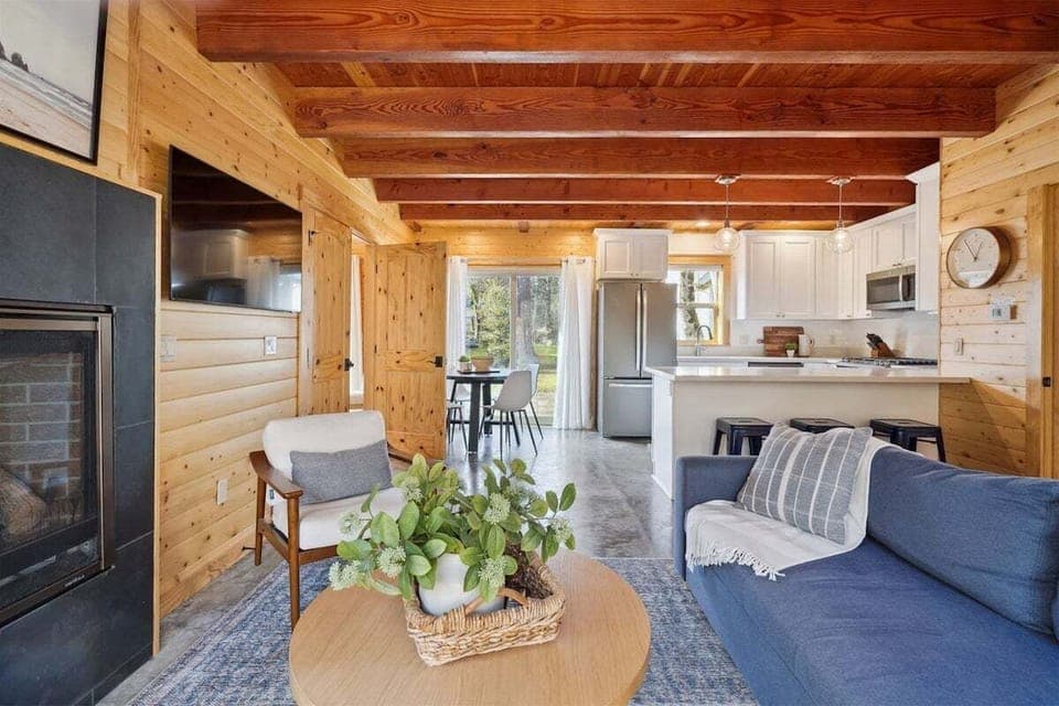 Living Room at Driftwood Cottage