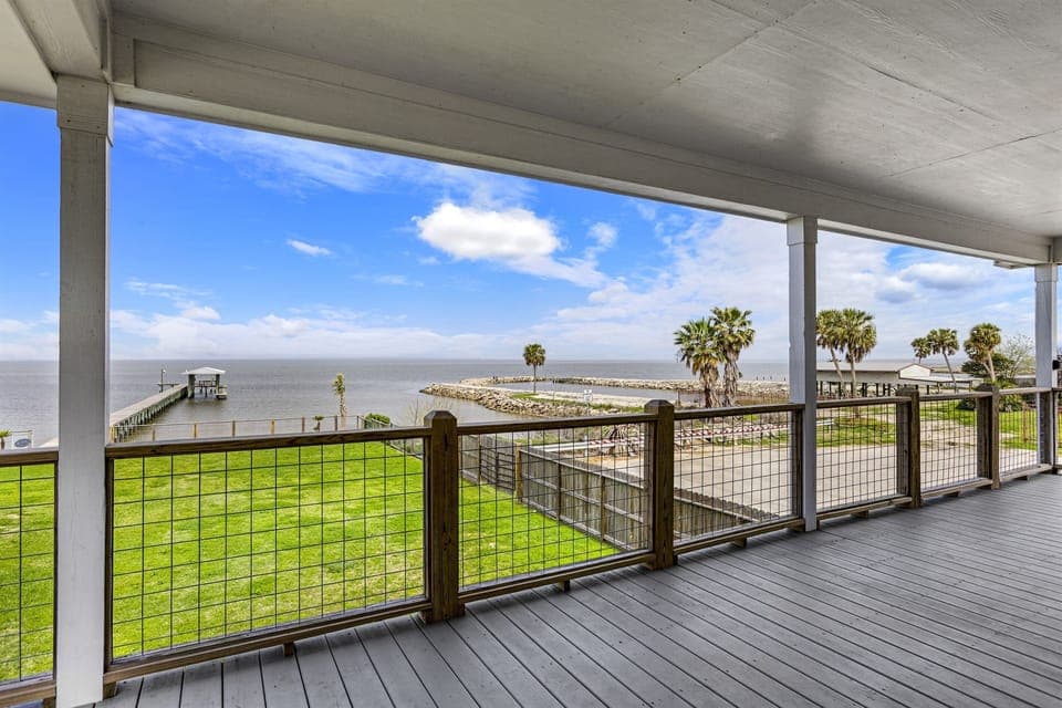 Savor the beauty of the bay from here