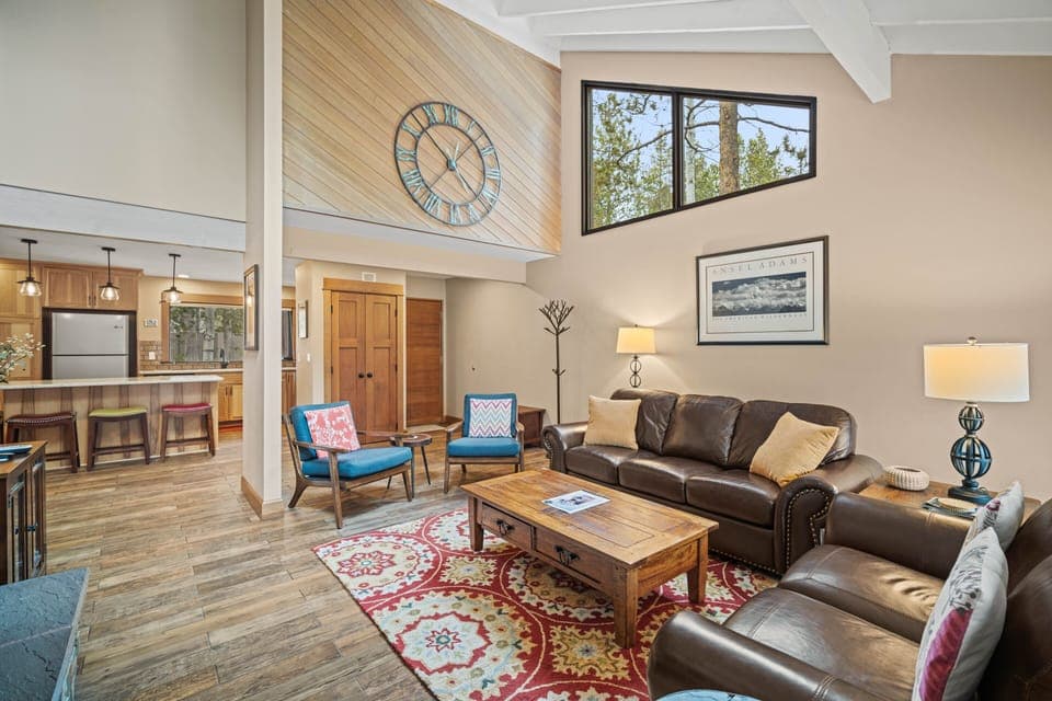 26 Meadow House-05