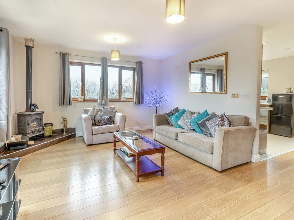 Living room | Wernddu Fechan Bungalow - Wernddu Properties, Neath