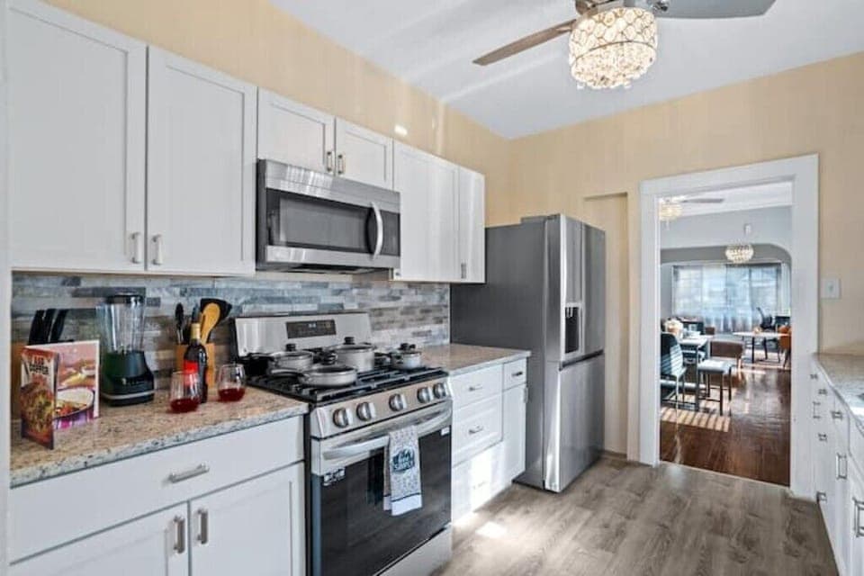 Fully stocked kitchen with all you need to cook gourmet meals and free coffee.