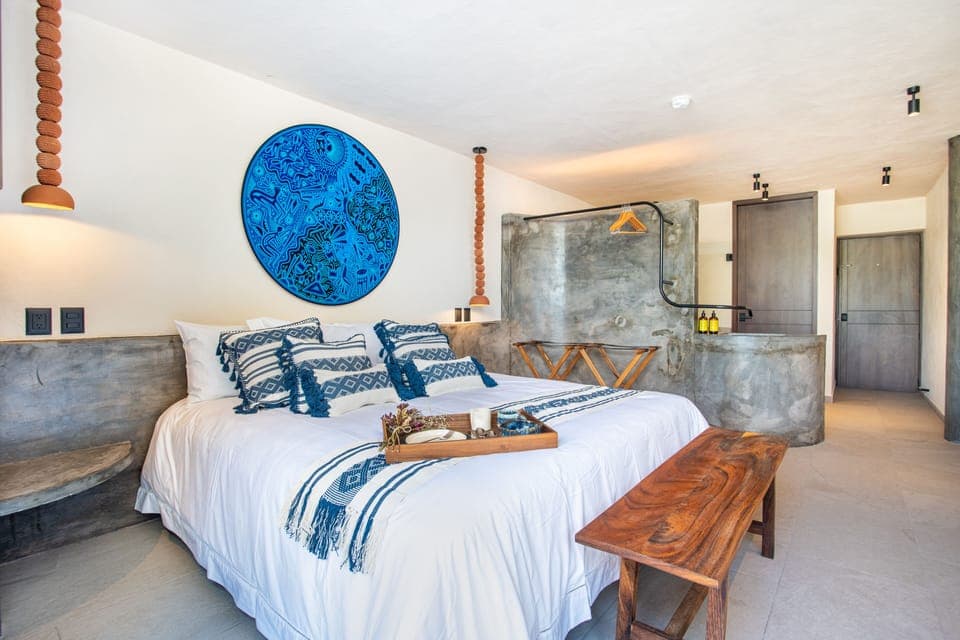 Egyptian cotton sheets, premium bedding, down comforters