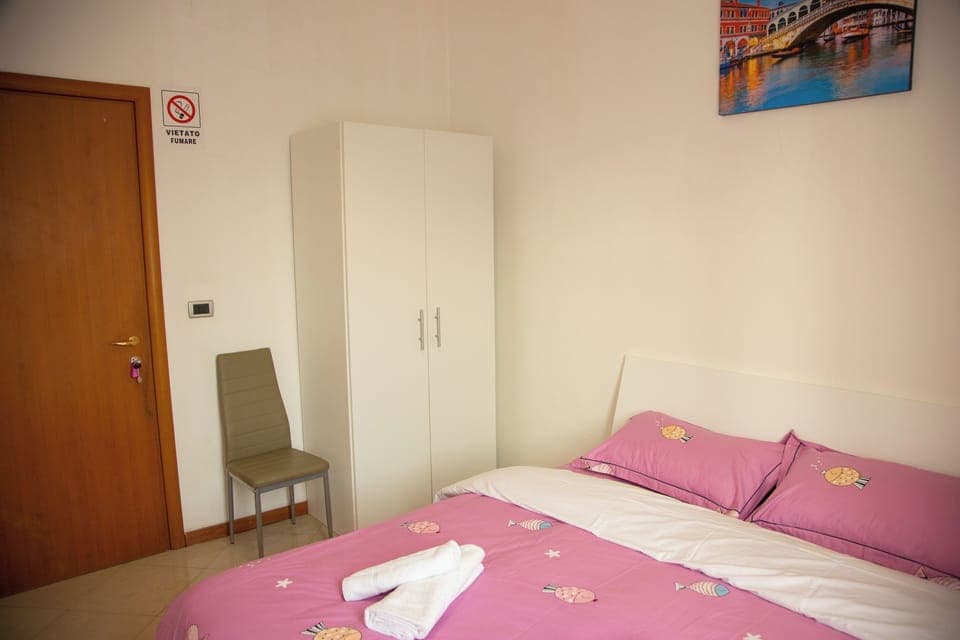 Standard Double Room | Free WiFi