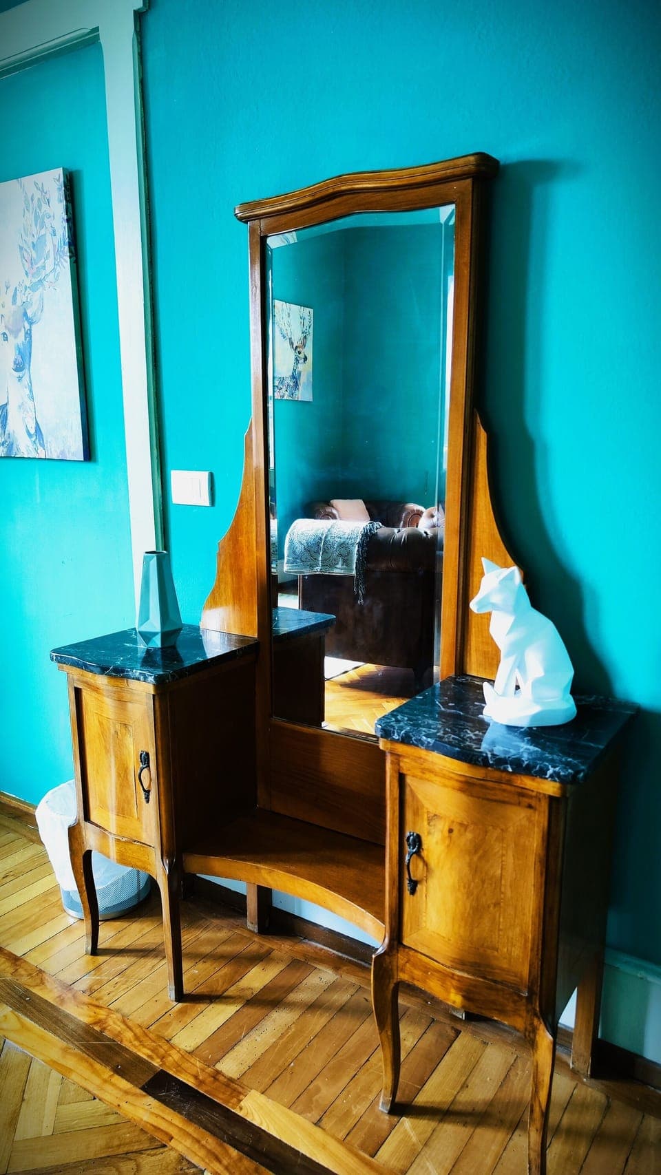 Deluxe Room, Mountain View | In-room safe, blackout drapes, free WiFi