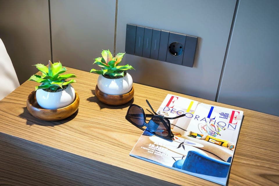 Deluxe Apartment | Hypo-allergenic bedding, in-room safe, soundproofing, free WiFi