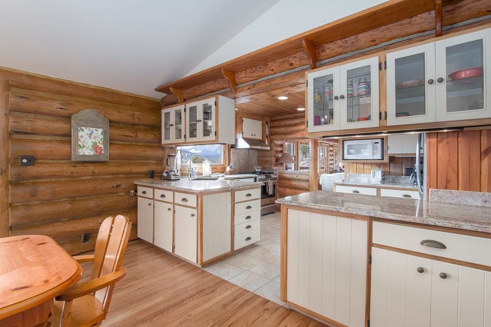 Spacious food prep and serving areas. 