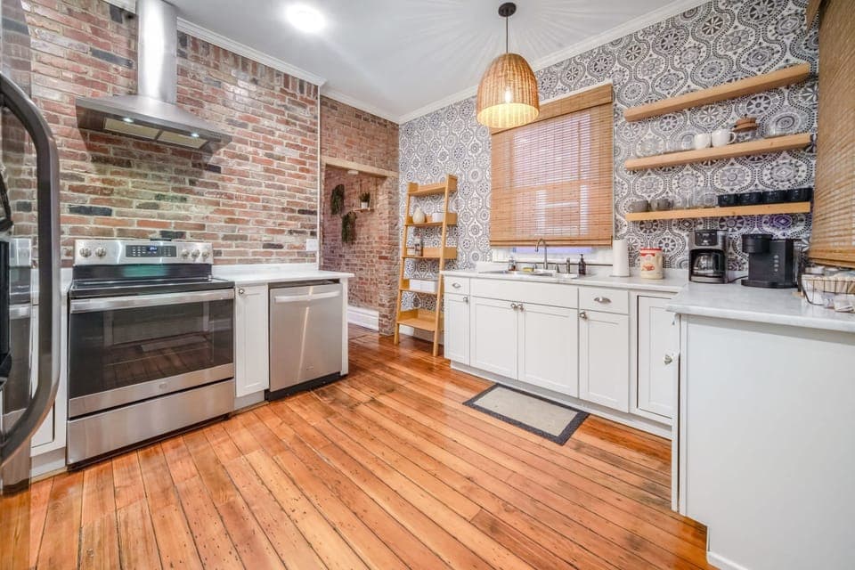 Kitchen: The kitchen sink, a focal point of efficiency and style, invites you to indulge in the joy of culinary pursuits with ease.