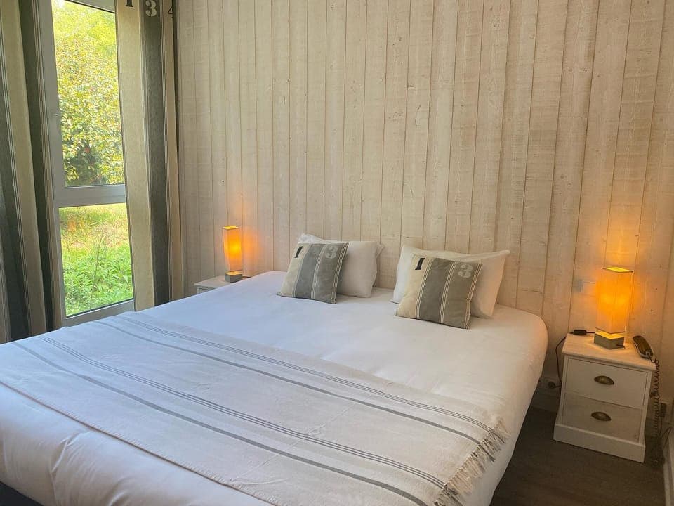 Standard Double Room | Desk, free cribs/infant beds, rollaway beds, free WiFi