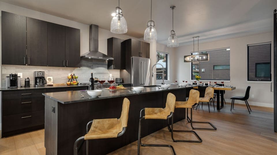 Kitchen, Main Level, Borough House - With breakfast bar seating