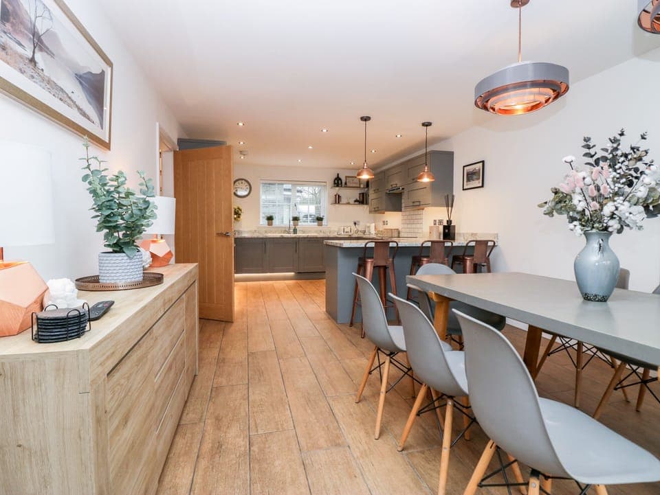 Fridge, dishwasher, electric kettle, toaster