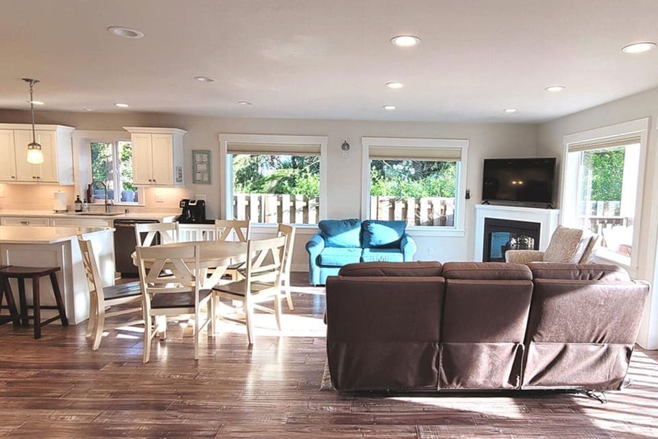 Open concept kitchen / dining / living with ample space for all to get cozy.