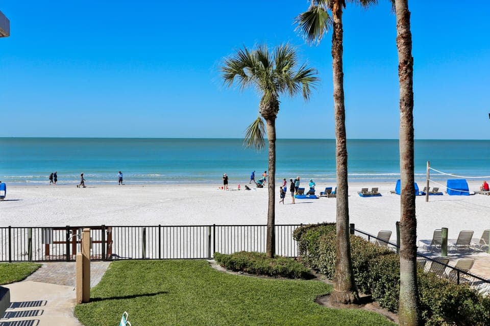 Condo, 1 King Bed with Sofa bed (Emerald Isle 104) | Beach | On the beach