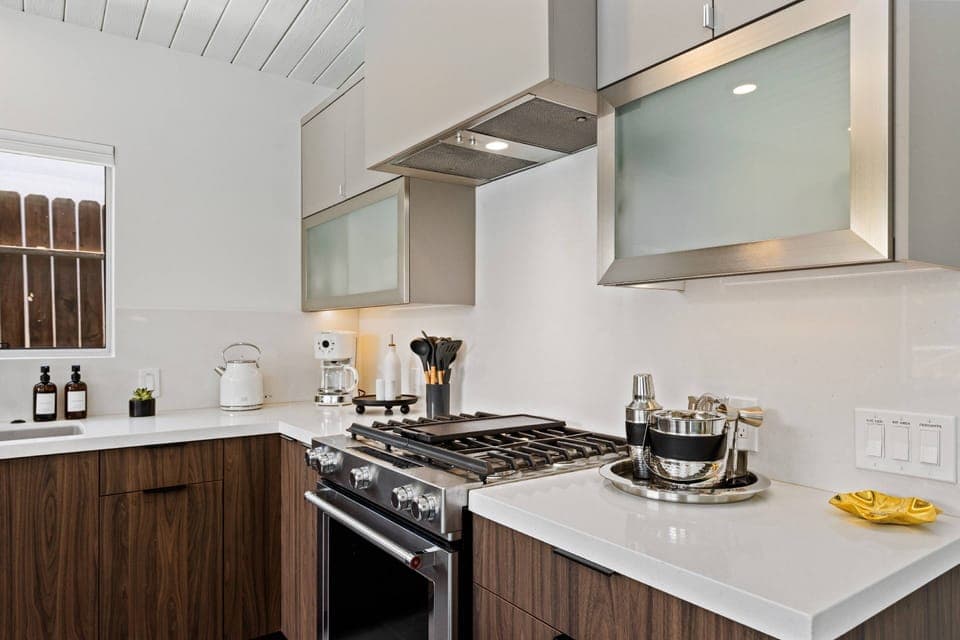 Kitchen Stove