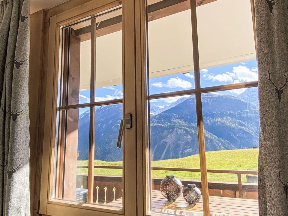 Wood, Hardwood, Wood Stain, Daylighting, Window Treatment, Varnish, Eco Hotel, Plank, Balcony, Home Door