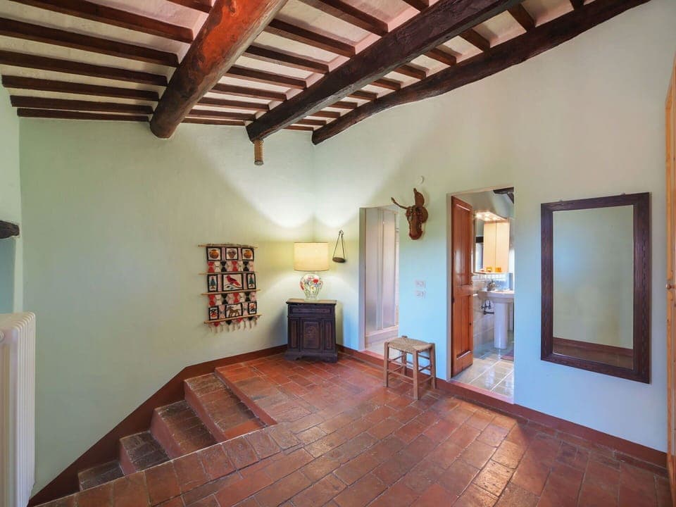 Picture Frame, Property, Wood, Building, Interior Design, Lighting, Hall, Architecture, Wood Stain, Floor