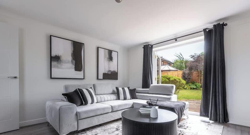 Lounge at Valore Property Services Short Lets & Serviced Accommodation