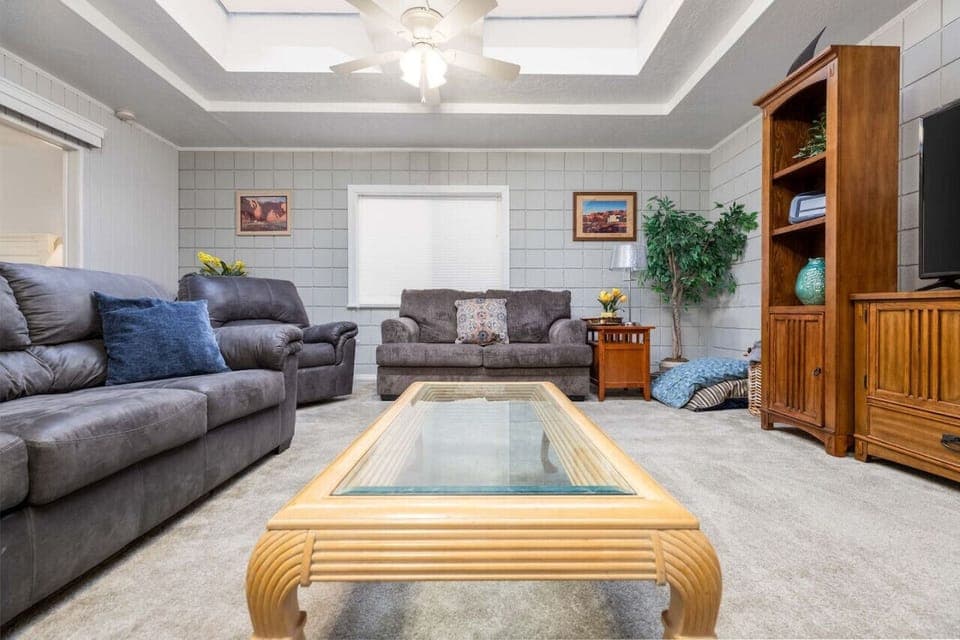 Spacious Living area