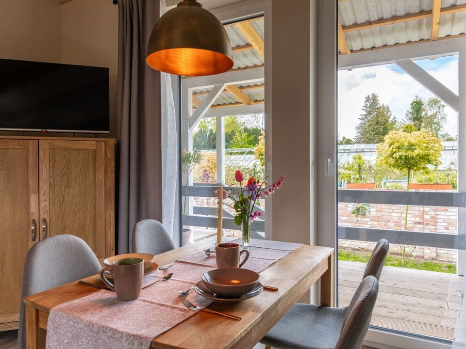 Table, Property, Furniture, Flower, Chair, Wood, Window, Lighting, Plant, Interior Design