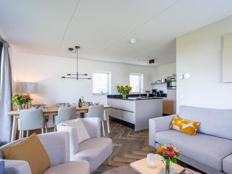 Bicycle, Wheel, Sky, Property, Table, Building, Window, Door