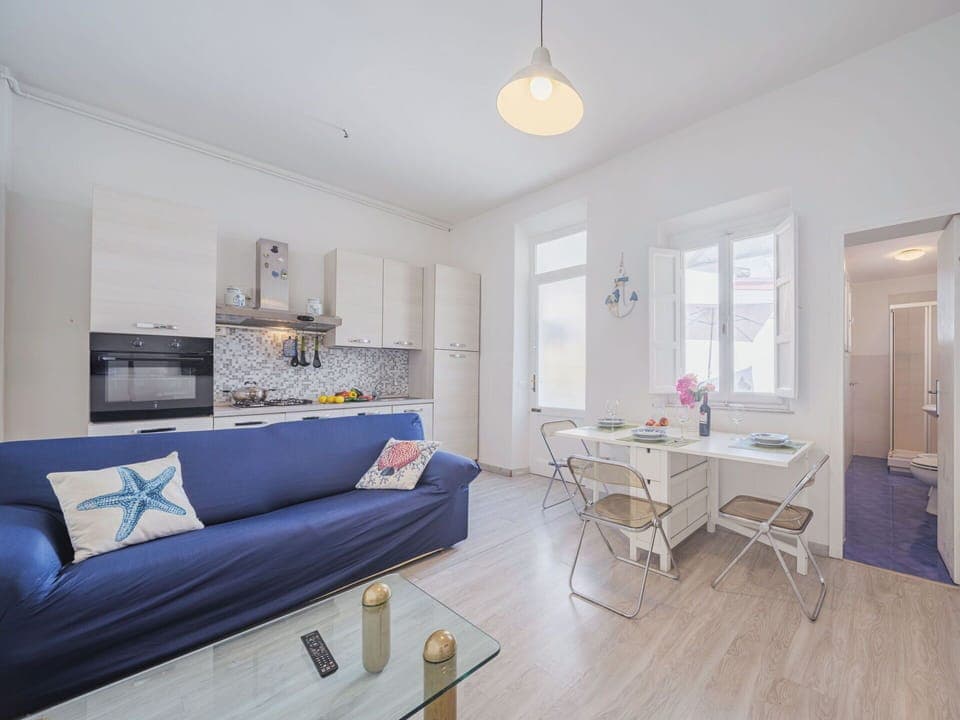 Water, Sky, Swimming Pool, Plant, Azure, Blue, Tree, Outdoor Furniture, Building, Shade