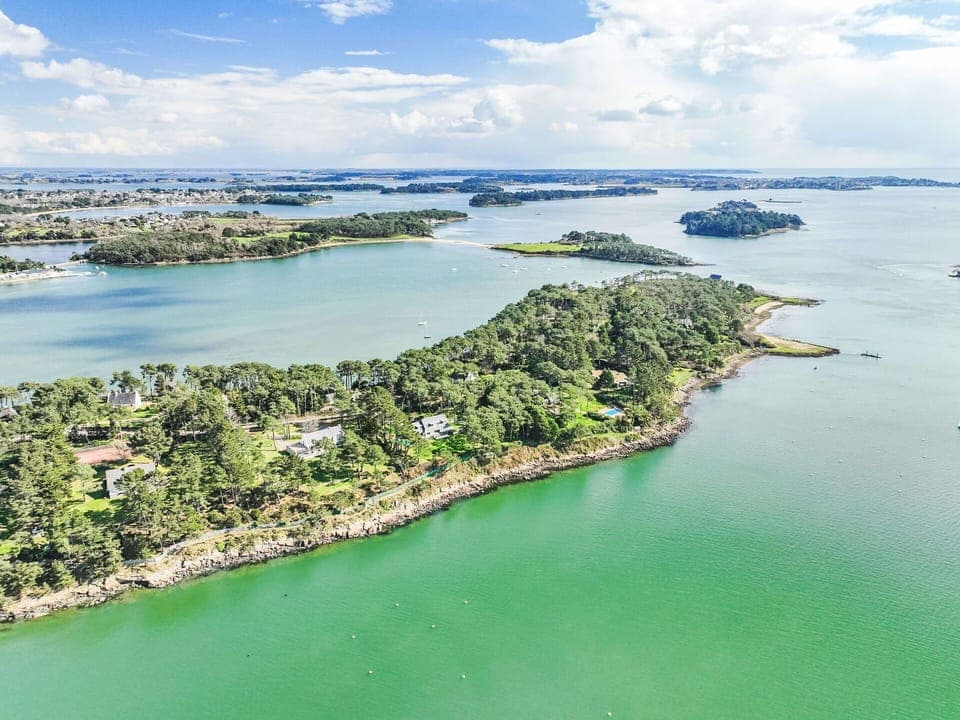 Water, Water Resources, Body Of Water, Bird'S-Eye View, Coastal And Oceanic Landforms, Waterway, Natural Landscape, Coast, Aerial Photography