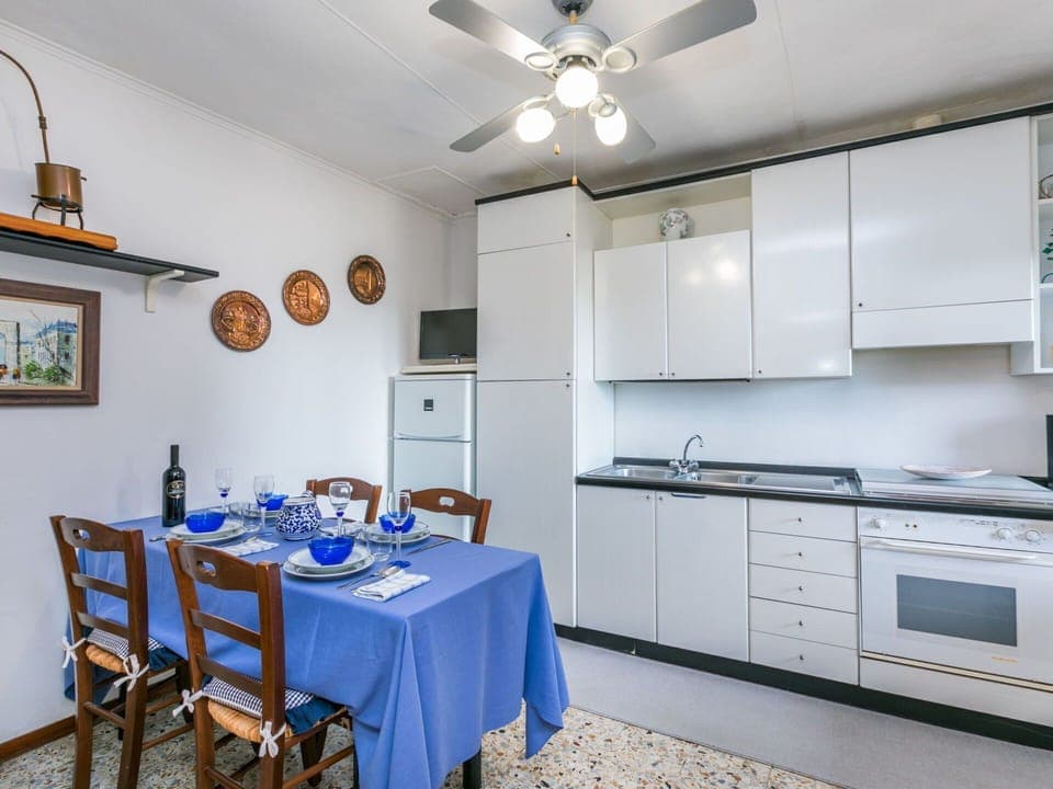 Furniture, Property, Cabinetry, Picture Frame, Window, Building, Comfort, Azure, Drawer, Wood