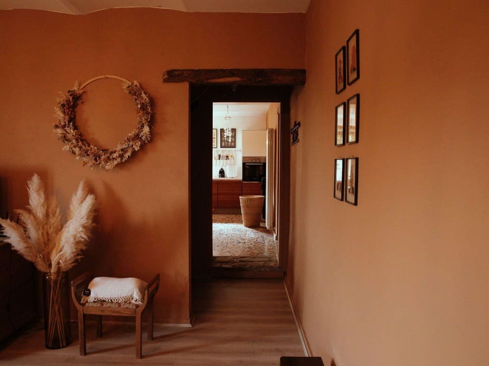 Cloud, Water, Sky, Plant, Property, Azure, Natural Landscape, Swimming Pool, Tree, Vegetation