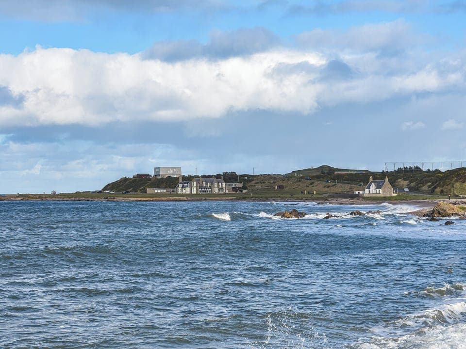 Setting | Strathlene Lodge, Strathlene, near Buckie
