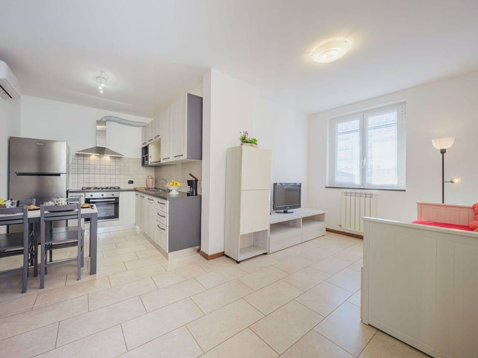 Furniture, Cabinetry, Building, Window, Lighting, Chair, Kitchen, Wood, Countertop, Interior Design