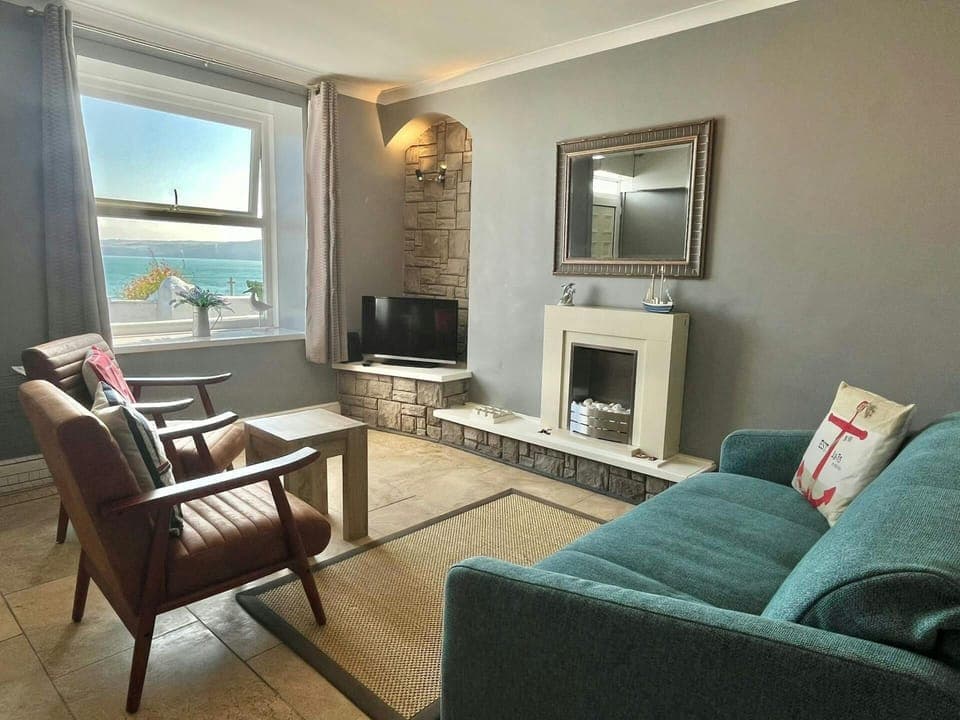 Sea views from the sitting room