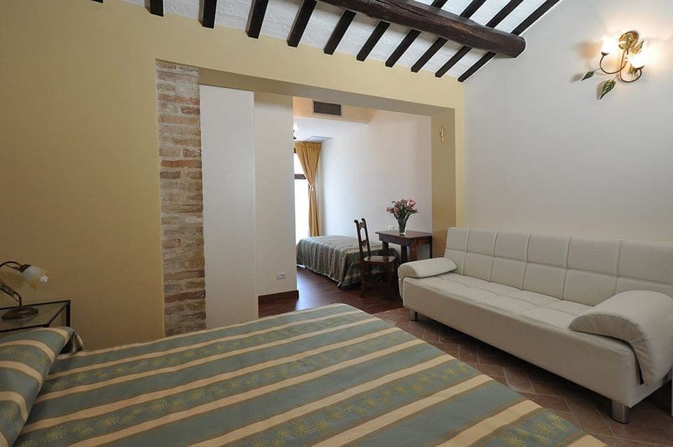 Minibar, desk, soundproofing, free cribs/infant beds