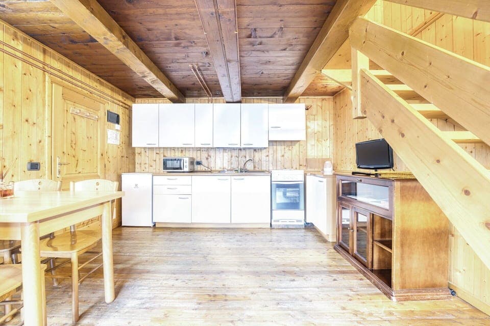 Cabinetry, Countertop, Furniture, Window, Wood, Kitchen, Interior Design, Flooring, Wood Stain, Floor