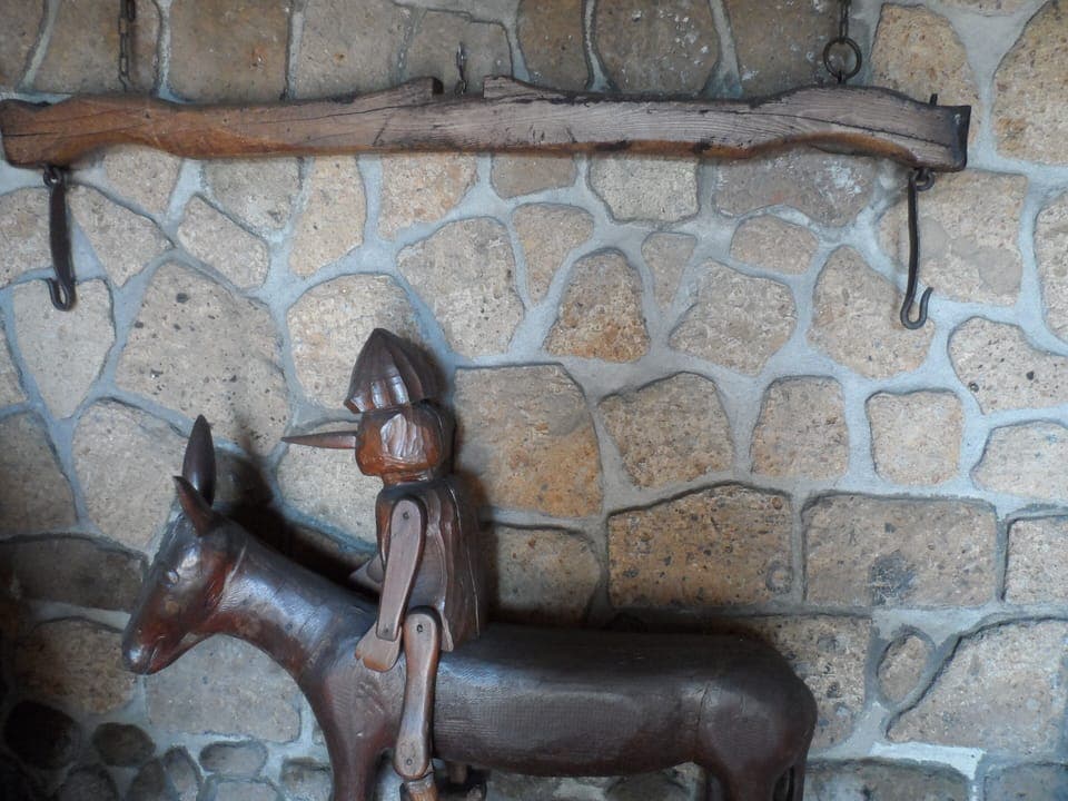 House, 2 Bedrooms, Smoking, Balcony | Parking | Limited parking