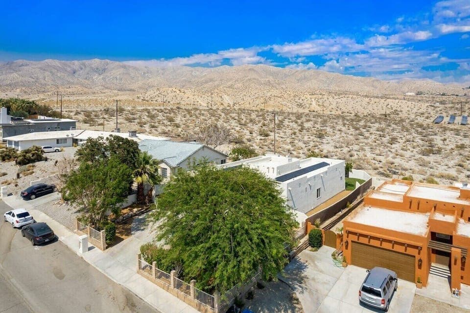 View of the mountains and desert right outside the property 
