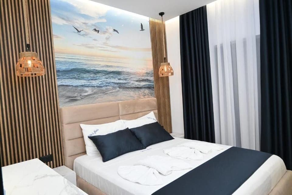 Family Room | Free WiFi