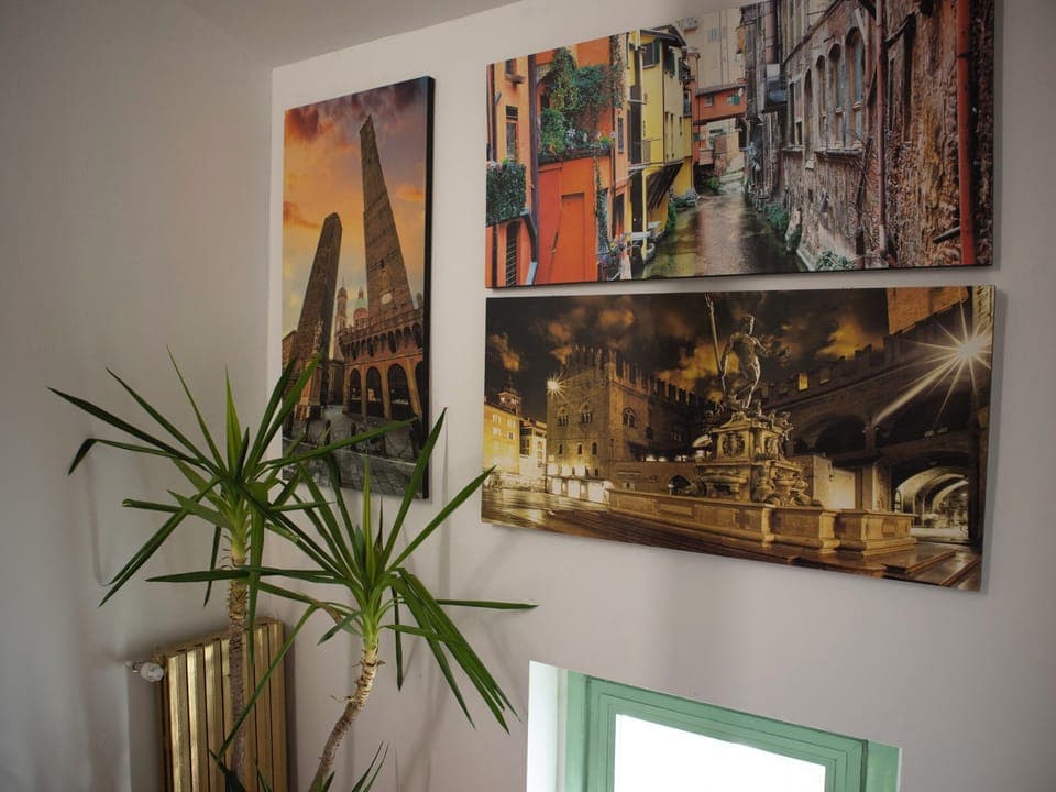 Flat-screen TV, computer monitors, printers