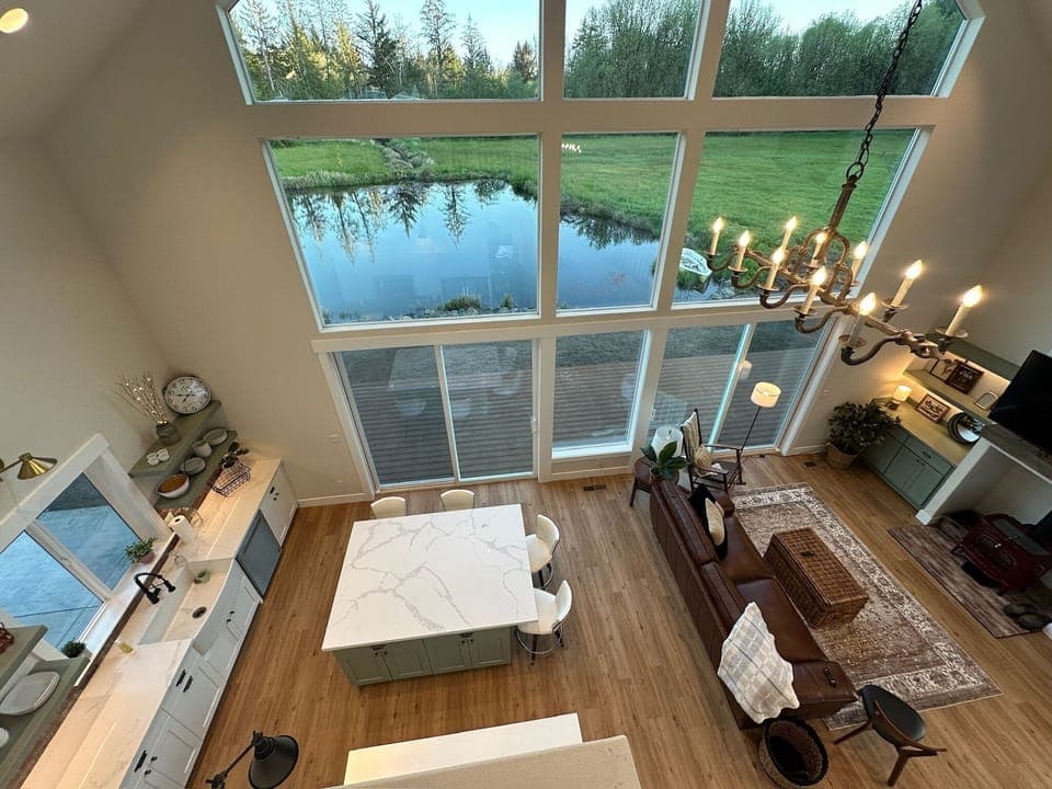 PLEASE READ HOUSE RULES BEFORE BOOKING