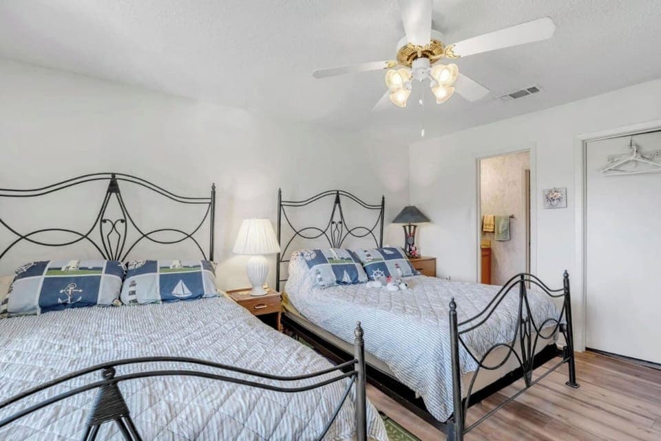 cfece42b-6dda-4ae5-af7e-7b547be924ce