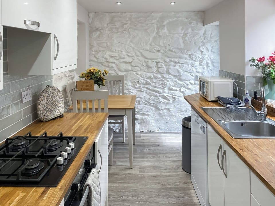 Kitchen | 1 Bronrallt, Penmaenmawr, near Conwy