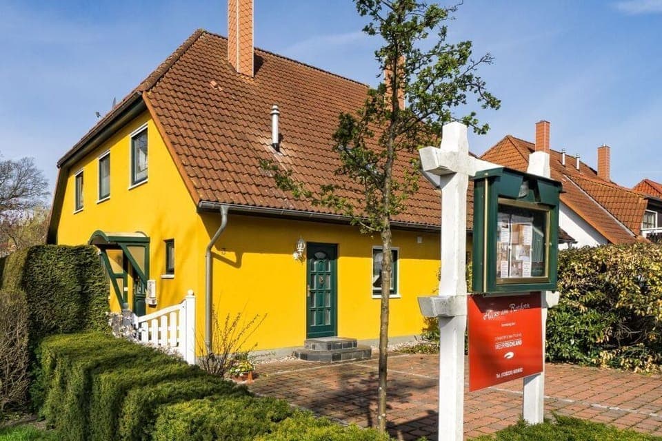 Holiday Home Exterior [summer]