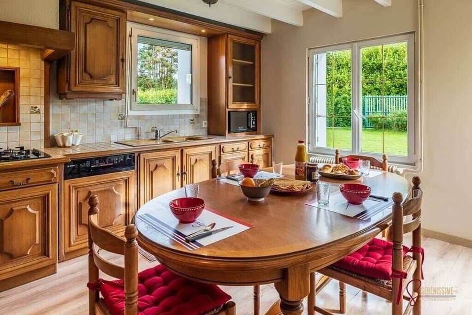 Serenissime - cuisine vue 1