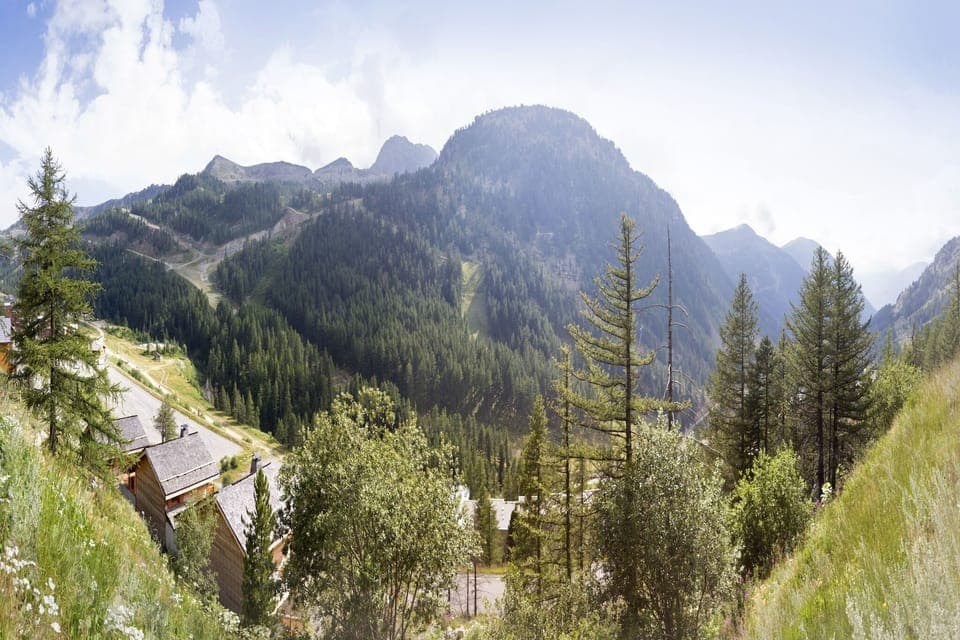 Immediate Surroundings [summer] (<1 km)