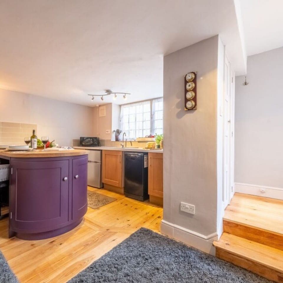 Kitchen and entrance