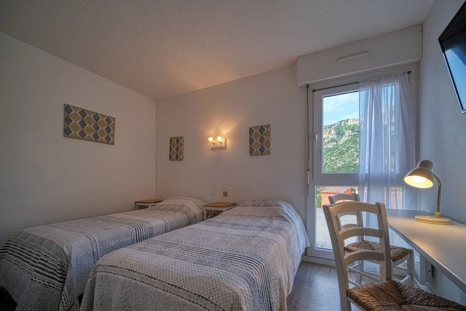 Twin Room | Soundproofing, free WiFi